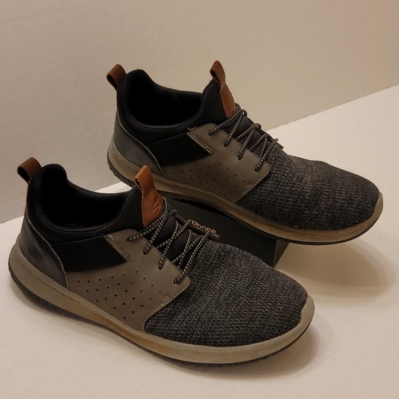 Skechers | Shoes | Skechers Classic Fit 